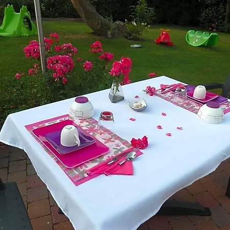 L'imprevu Oda ve Kahvaltı 3*
